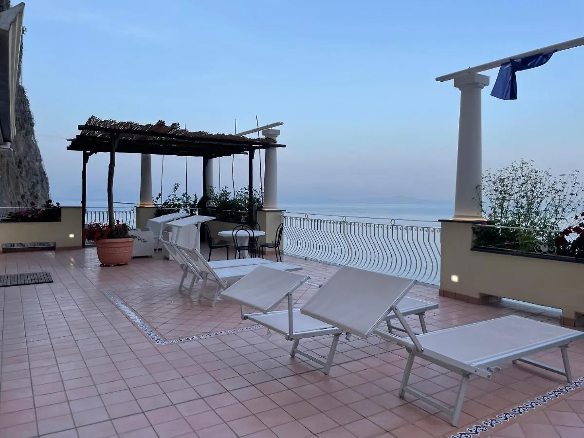 Apartments Amalfi Design Sea View Accessible By 250 Steps