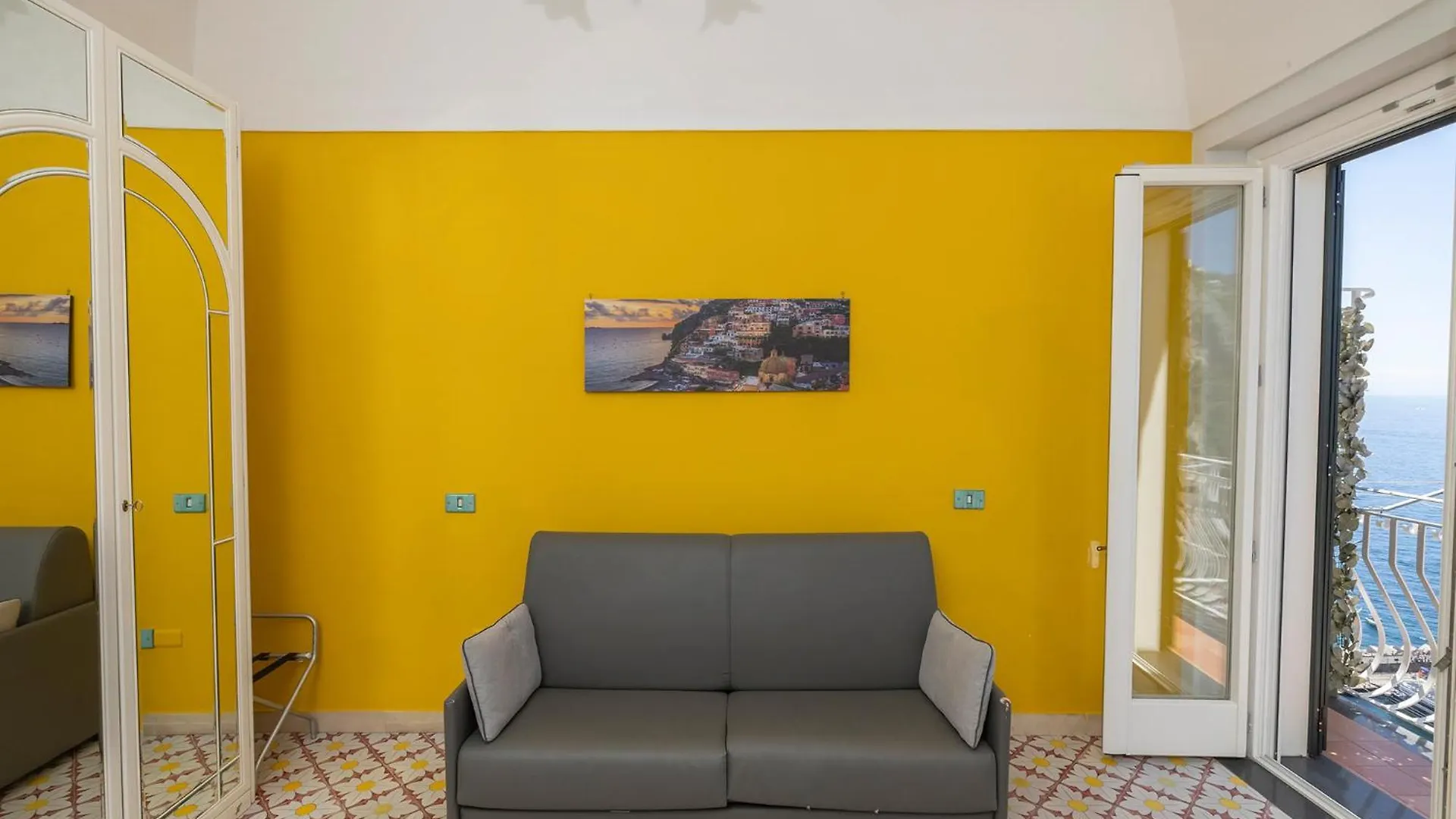 Apartments Amalfi Design Sea View Accessible By 250 Steps 0*,