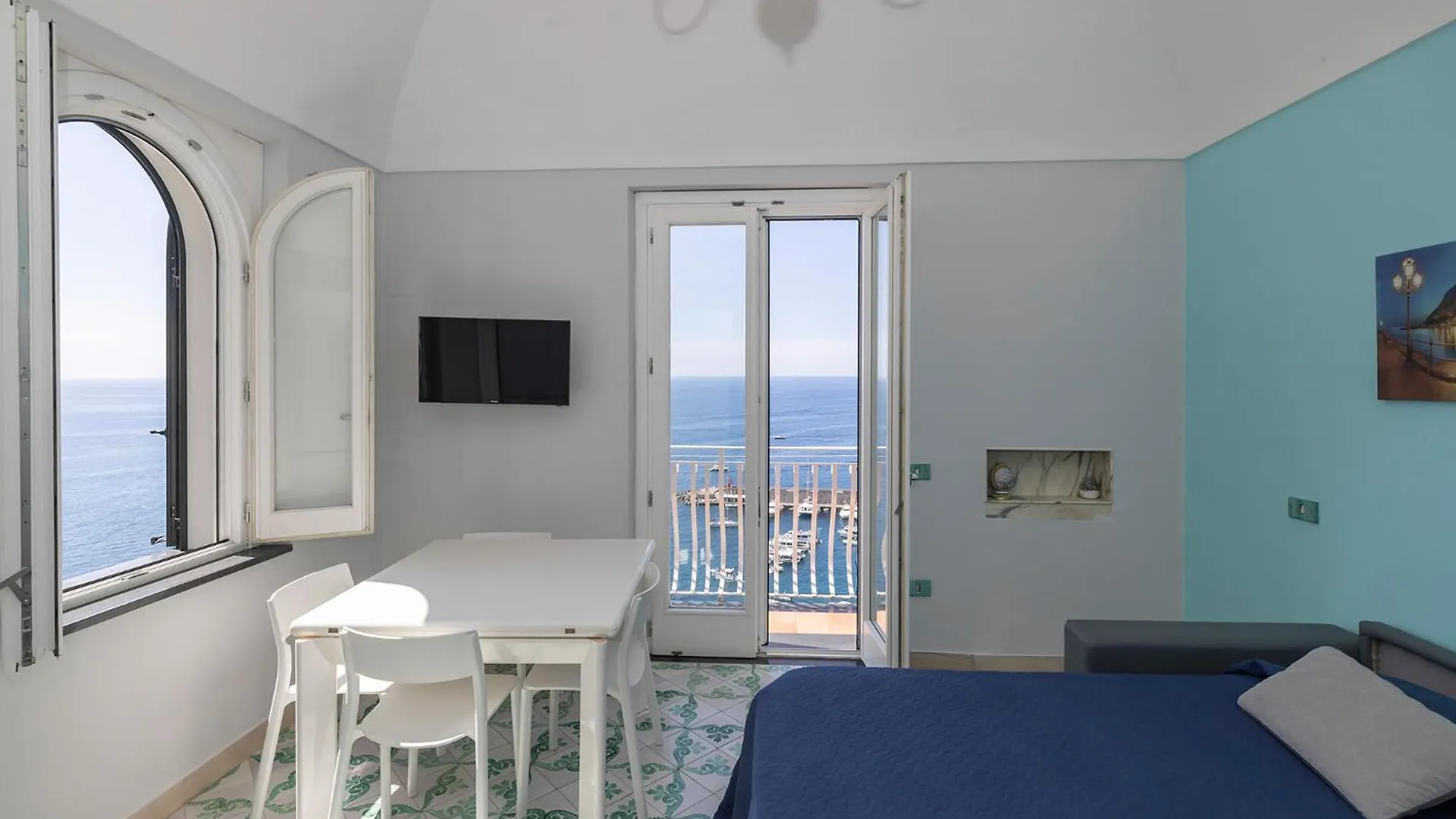 Apartments Amalfi Design Sea View Accessible By 250 Steps