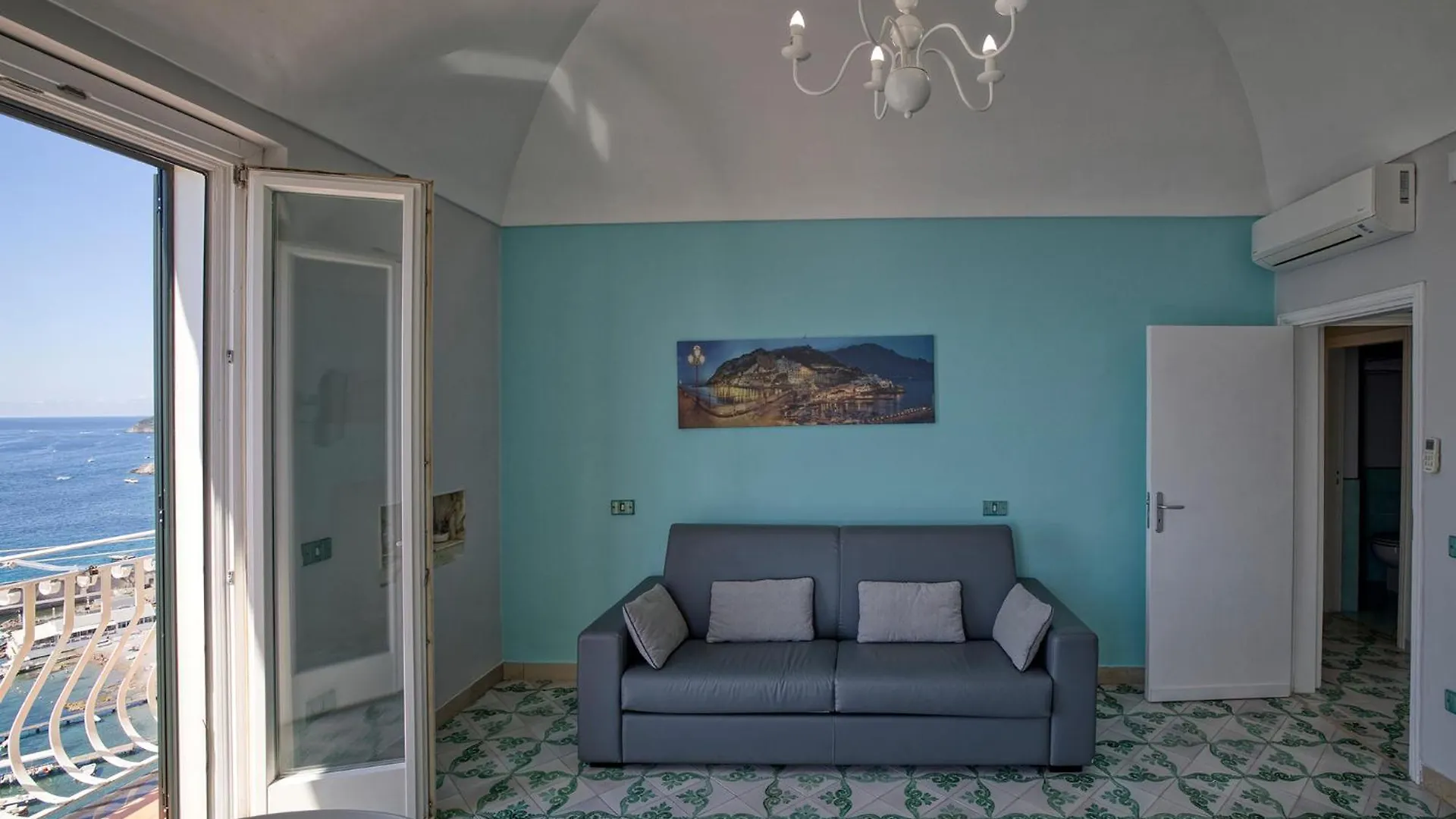 Apartments Amalfi Design Sea View Accessible By 250 Steps